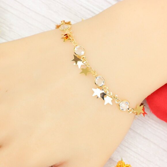 "Trendy Handmade Bracelet – A Thoughtful Gift for Girls & Women | UNVRC1326 - Picture 7 of 10